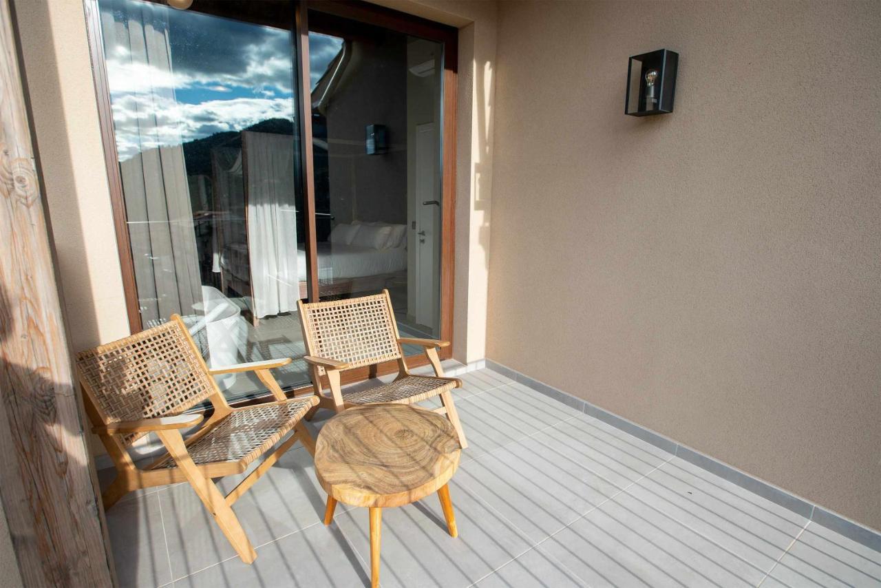 Mochoruralhome Ulldemo Suite Бесейте Екстер'єр фото